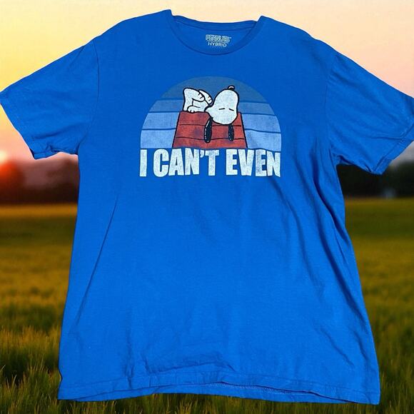 Peanuts Hybrid Snoopy on Doghouse T-Shirt Size Large I Can't Even Charlie Brown - Picture 1 of 10